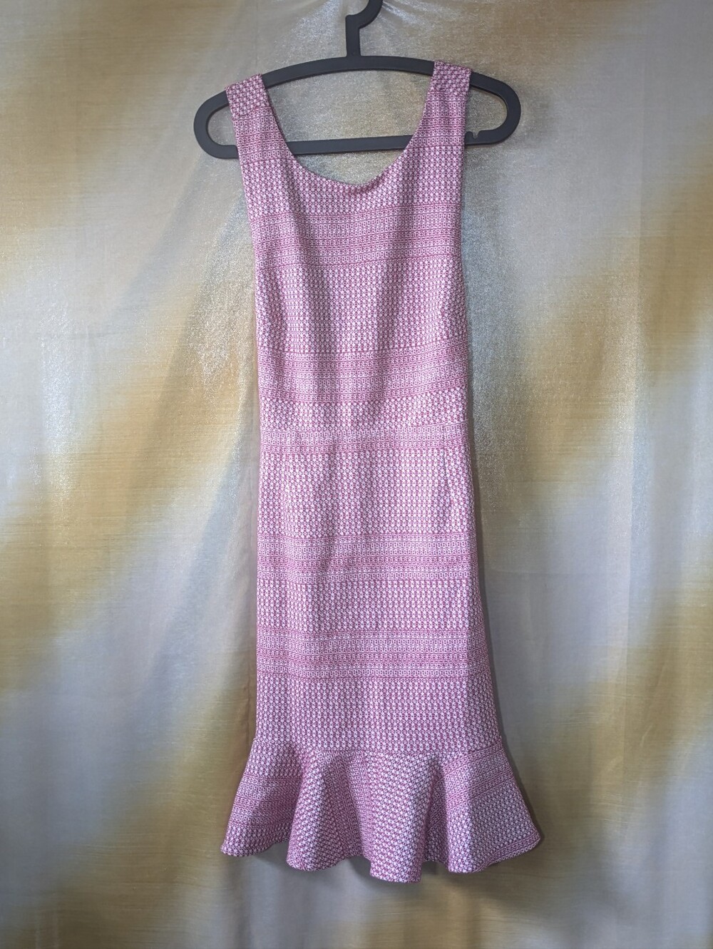 -Banana Republic Jacquard Cross-Back Knit Dress Flared Fishtail Hem Pink Size 8